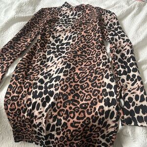 Size small tight fit cheetah dress